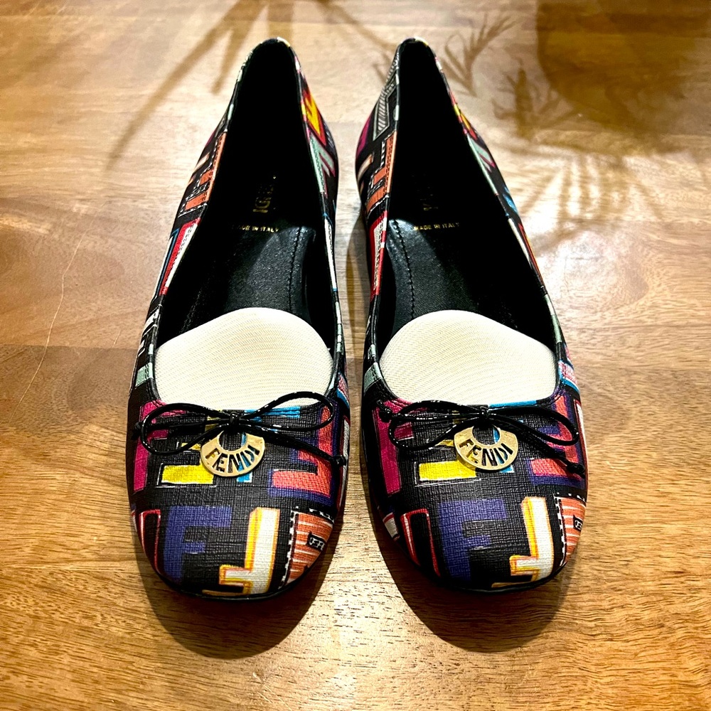 FENDI Zucca FF Logo Printed Ballet Flats -Size 39/8.5/9